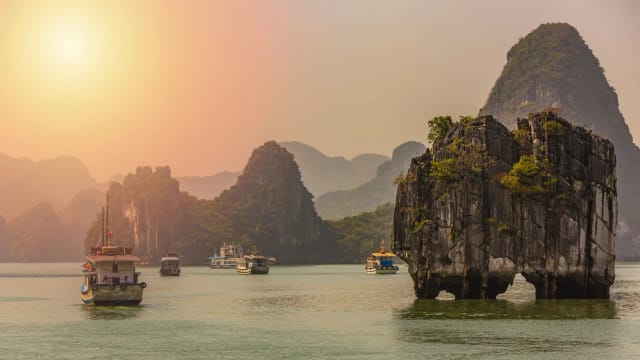 Vietnam con Adrian Fartade